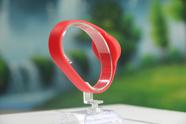 松緊腕帶模是否可以承受高溫