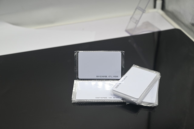 IC卡，ID卡，M1卡，射頻卡的區別是什么？